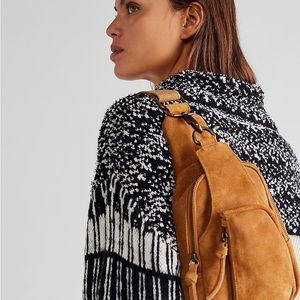 🎄SALE!🎄NEW!✨ Free People Hudson Sling Bag